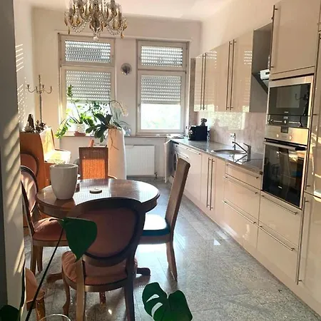 Zentrale Privatwohnung Am Nationaltheater Appartement